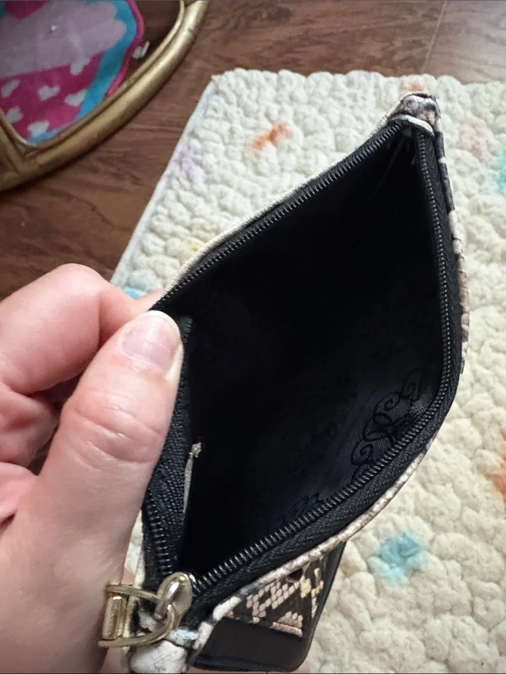 Enzo Angiolini Snake Print Zip Wallet